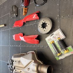 Ducati 749/999 parts - cheap and great condition!