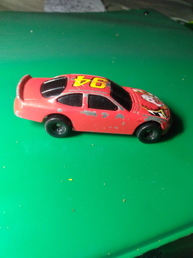1998 Hot Wheels Ronald McDonald Race Car Die-cast 