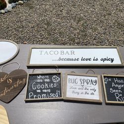 Wedding Signs and Cookie/Cupcake Stand