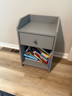 Gray Nightstand with Drawer and Shelf