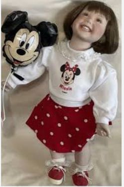Vintage Ashton Drake Porcelan Doll