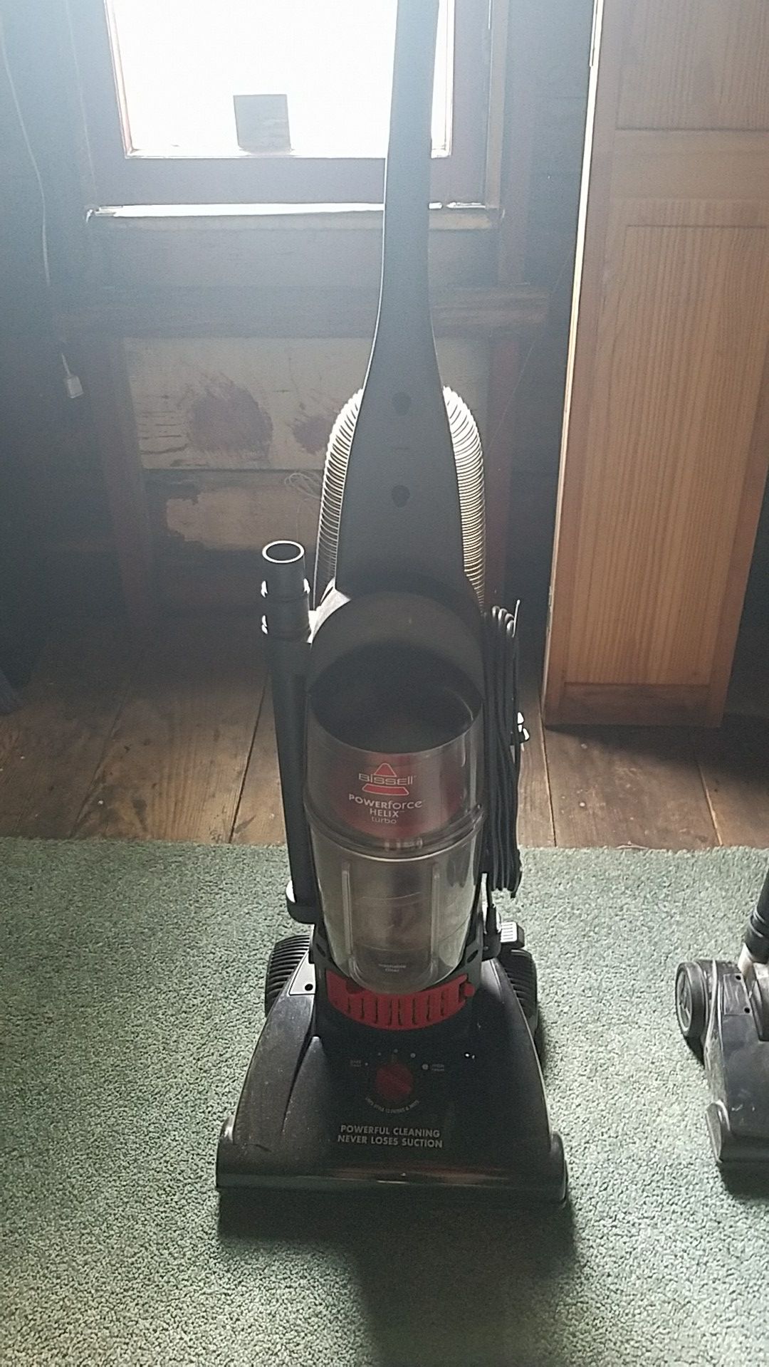 Bissell Helix Vacuum Cleaner