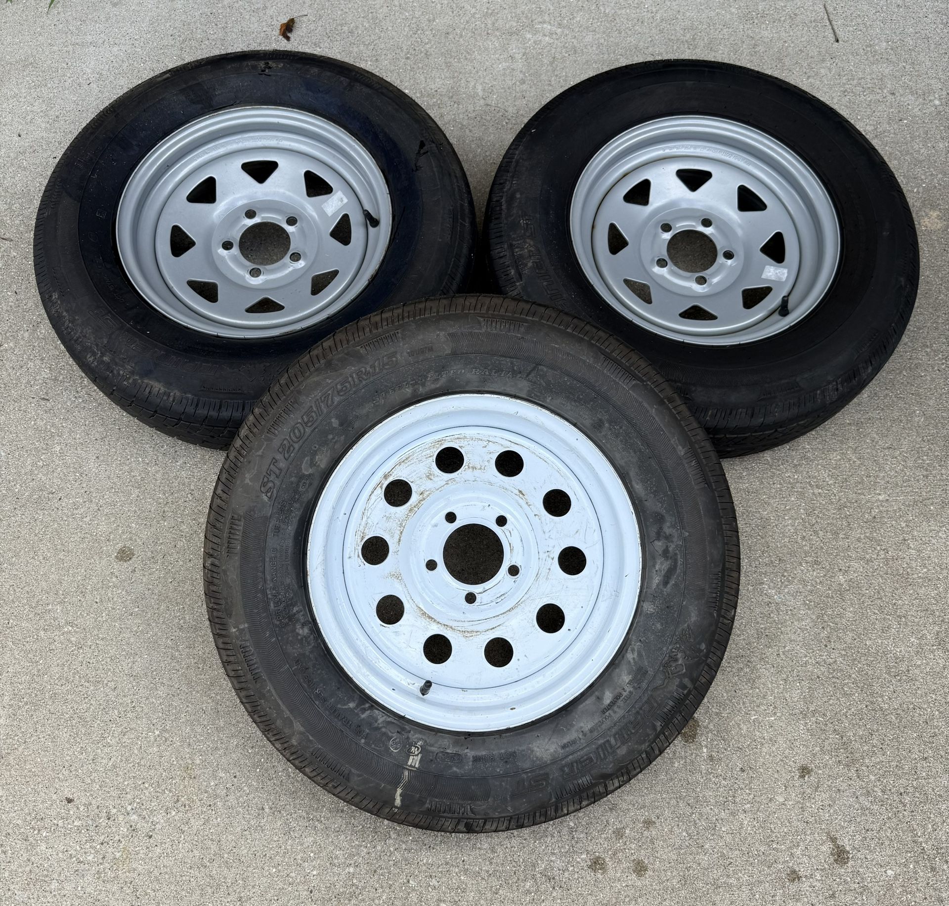 Trailer Wheels and Tires