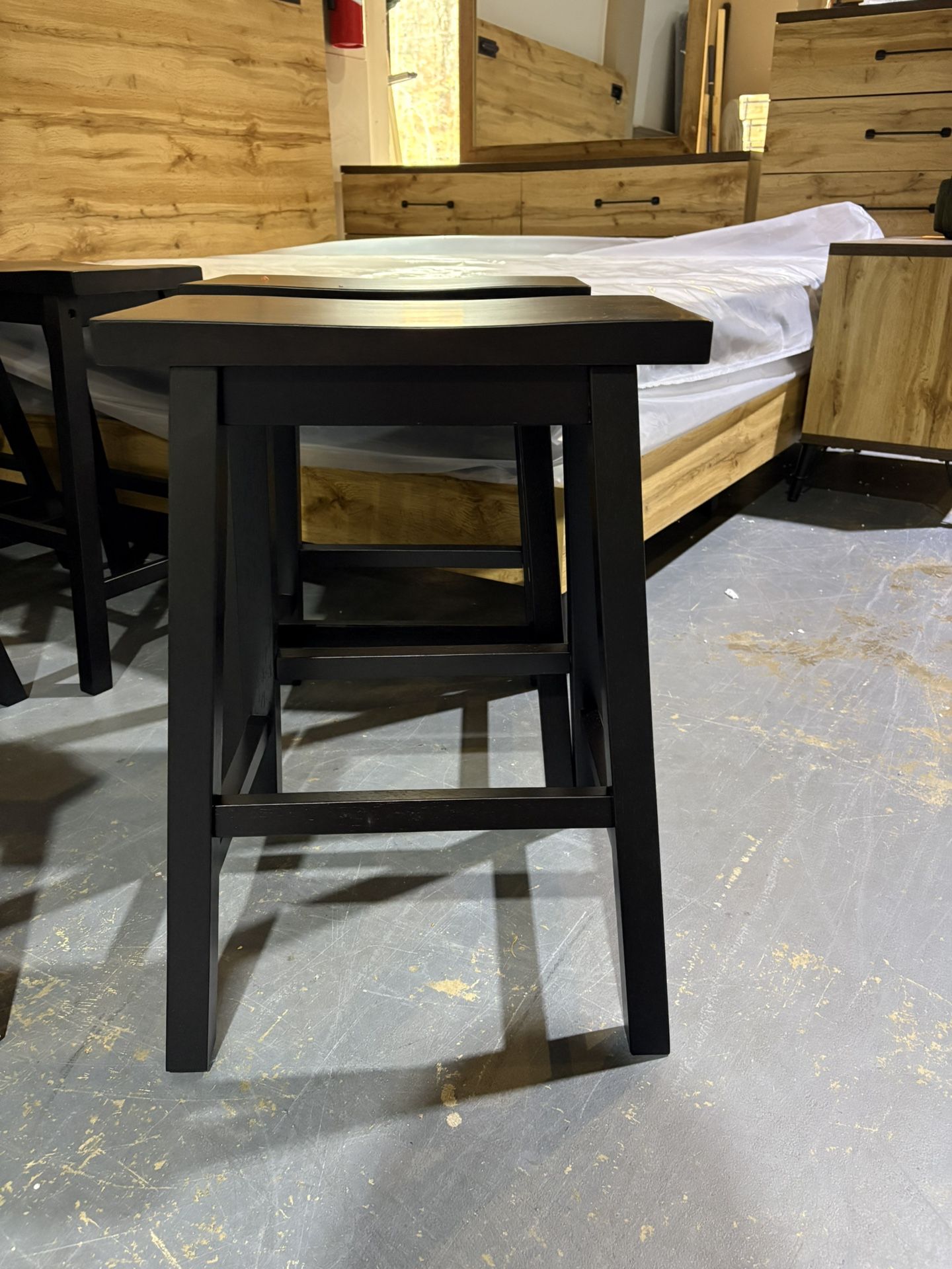 New Saddle Stool Set (2)