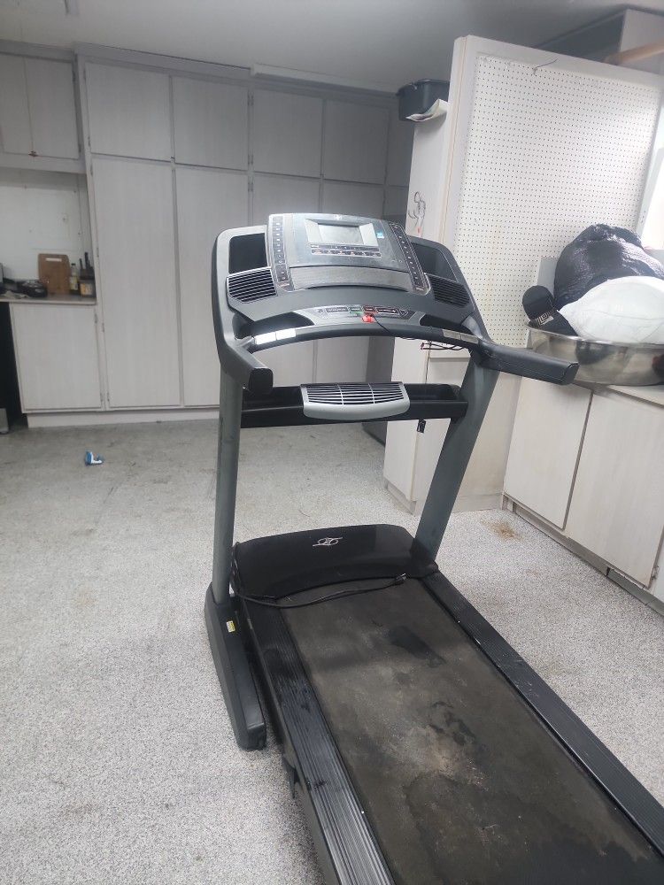Nordictrack Commercial 1750