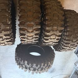 Mickey THOMPSON 40X13.50-17L 3）