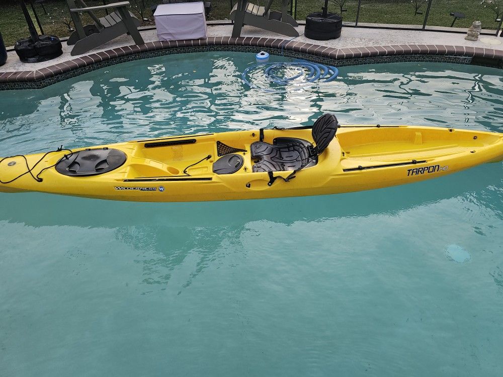 Wilderness Systems Tarpon 140 Fishing Kayak
