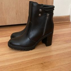 Mia Black Boots
