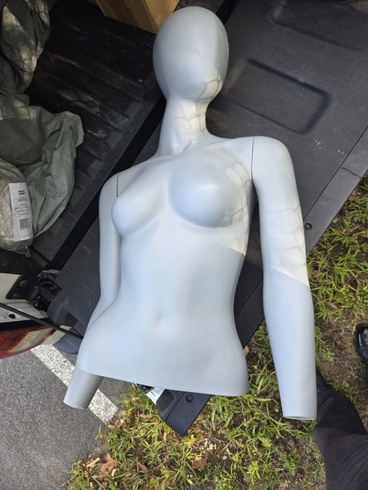 mannequin Female