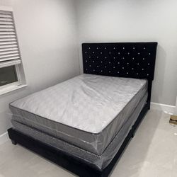 Queen Size Bed Frame New In The Box With Mattress All New Furniture Free Delivery Free Installation 