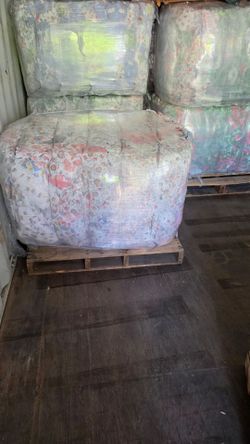 Diaper bales for export (mixed sizes)