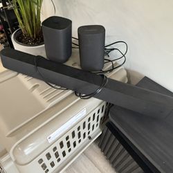 Roku Soundbar And Roku Speakers