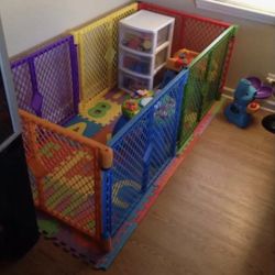 Toddleroo by North States Superyard Colorplay 8 panels playpen