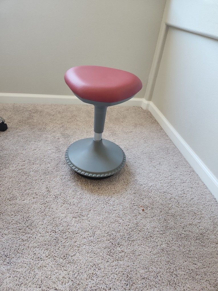 Learniture Backless Rocking Stool