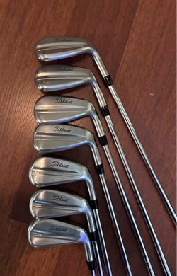 Titleist T350 Irons (2025)