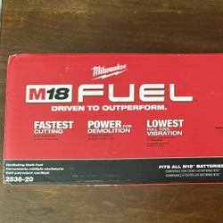 Milwaukee  M18 Fuel Oscillating Multi-Tool