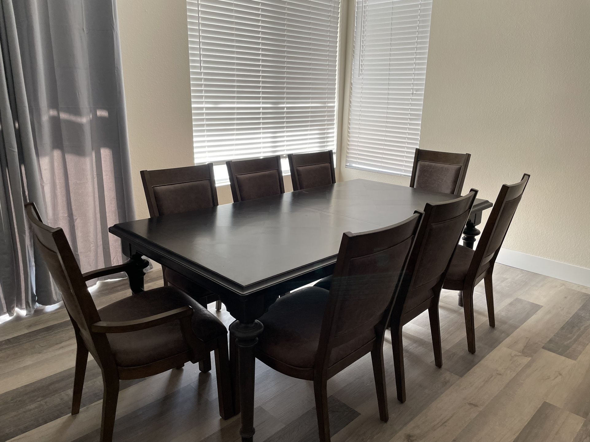 8 Chair Dining Room Table