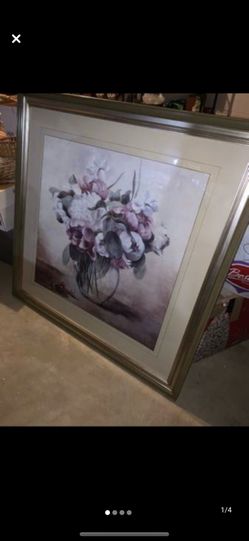 Beautiful Flower picture that came out model home.