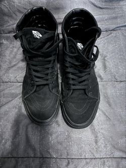 Sk8-Hi Black Vans
