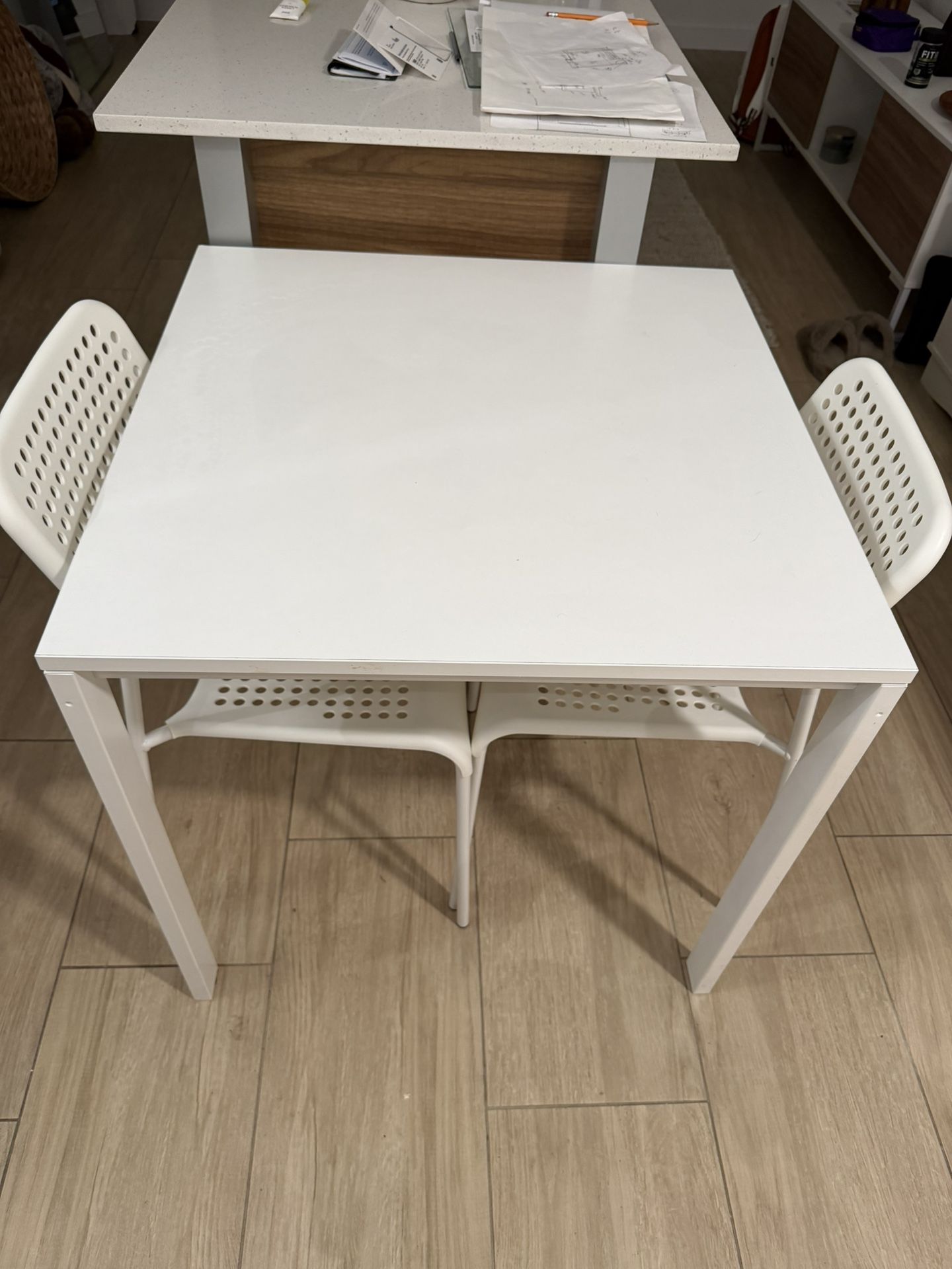 Table With 2 Chairs
