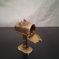 Brass Minutare Dollhouse Mailbox