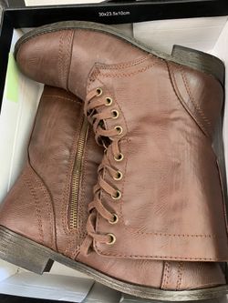 Boots, botas