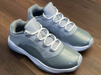 Nike Jordan 11 Low Kids 5y