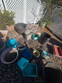 Lots of large and small pottery 30 for all