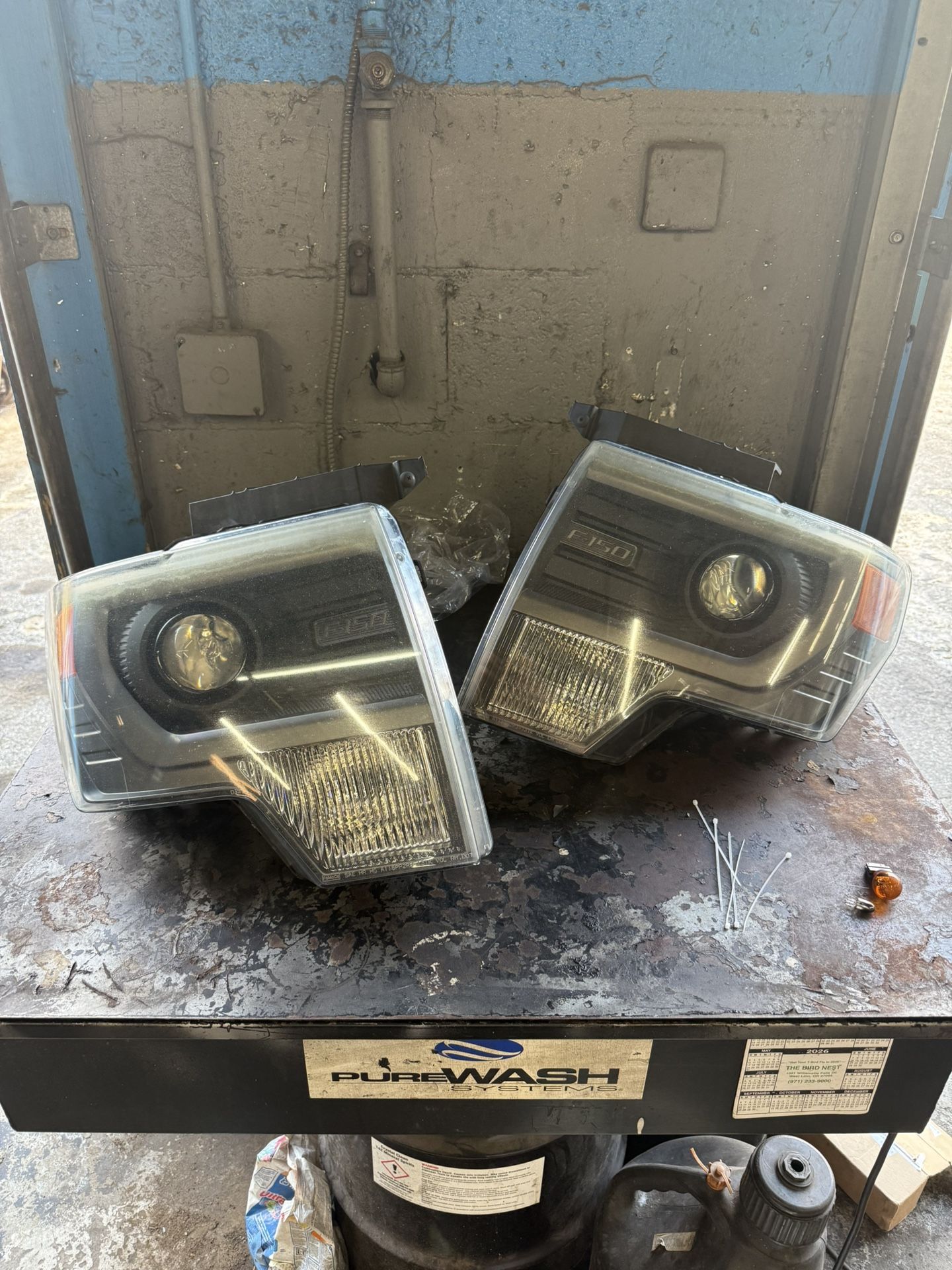 2014 Raptor Headlights