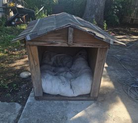 Large Wood Dog House Doghouse FREE MUST PICK UP