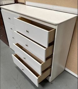Eight Drawers Dresser “rails “