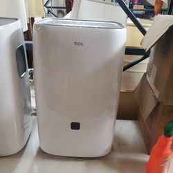 New TCL 50 PINTS DEHUMIDIFIER 