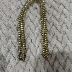 18in Cuban Link Plated Gold Chain