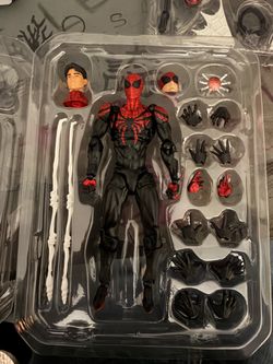 Superior spider mess toys