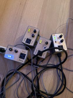 Lot Of (3) Sentinel GPS BLC-1a Light Controls + (1) BHC-1a, Humidity Controller