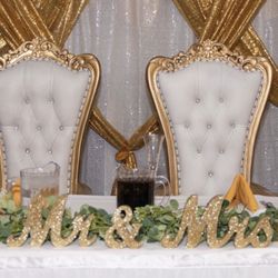 Mr & Mrs Signs 