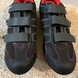 Diamondback Cycling Shoes (Euro 49 / Size 15 Men’s) with Installed Cleats 