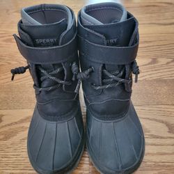 Boys Sperry Winter Boots: 11M