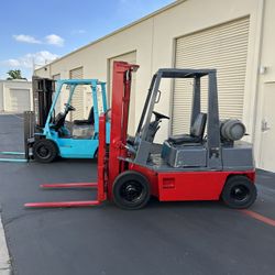 Forklift