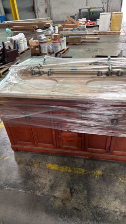 Double Sink Bathroom Vanity with Faucets