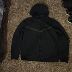 Nike Black Tech Men’s Fleece