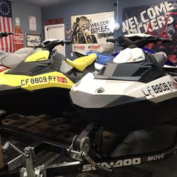 2017 Seadoo spark 90 HP 3 up models with trailer $13,000 Extremely fair firm and final