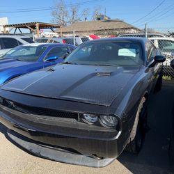 2012 Dodge Challenger SXT
