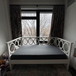 Casper Essential Twin Mattress – $140 – Park Slope