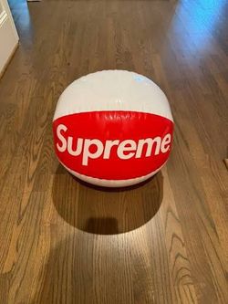 Supreme beach Ball