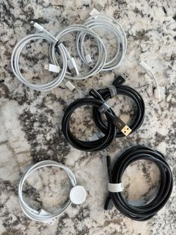 iPhone Lighting cables
