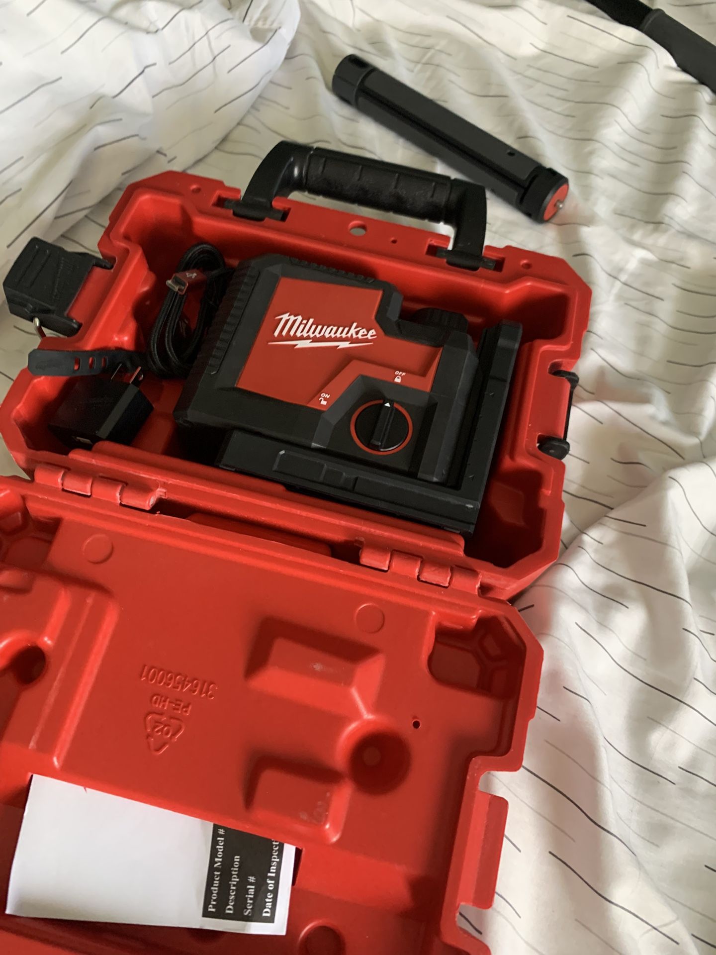 Milwaukee 3 Point plumb laser
