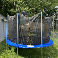 10 Ft Trampoline 