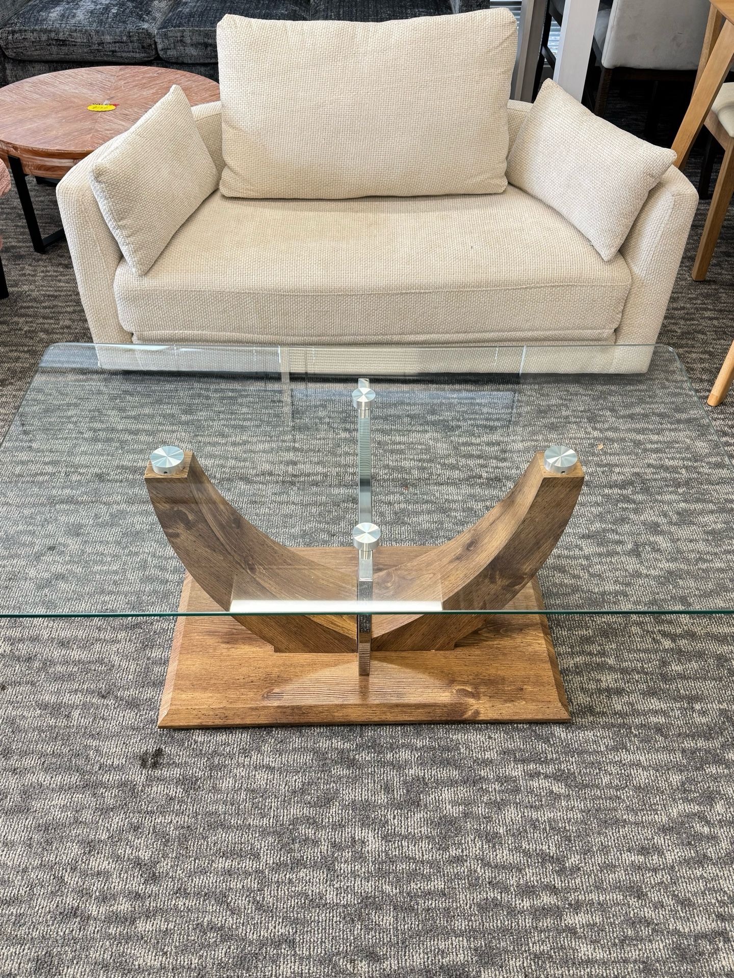 Brand new)Modern Rectangular Glass Coffee Table – Clear