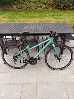 Co-op bicycles CTY 1.1 Bike